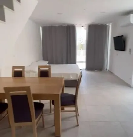 Lejlighed Royale With Shared Pool Hvar Town