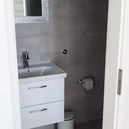 Lejlighed Royale With Shared Pool *