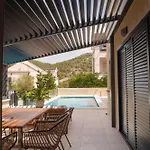 Royale With Shared Pool * Хвар