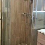Royale With Shared Pool *