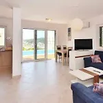 Royale With Shared Pool Apartament Hvar Town