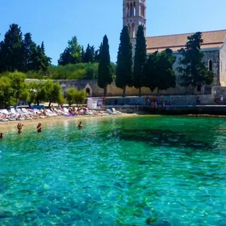 Royale With Shared Pool