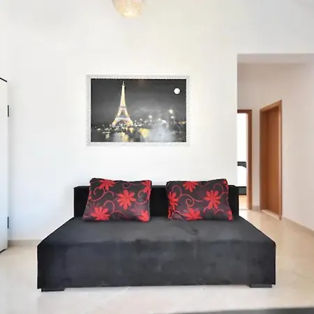 Royale With Shared Pool * Hvar Town