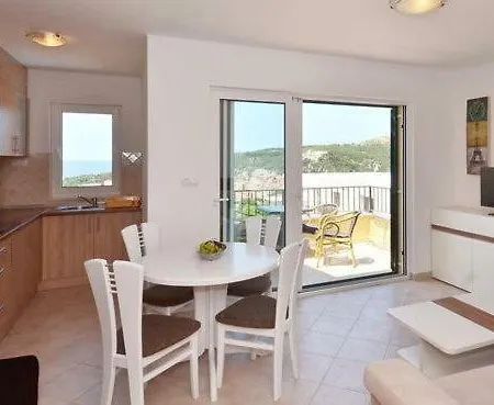 Apartment Royale With Shared Pool Hvar Town