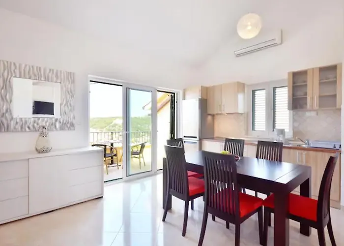 דירה Royale With Shared Pool חוואר