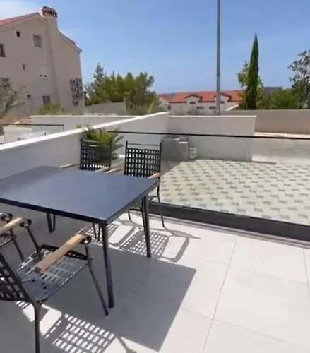 Royale With Shared Pool * هفار