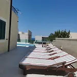 Royale With Shared Pool Διαμέρισμα *