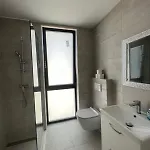 Royale With Shared Pool Χβαρ