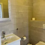 Royale With Shared Pool