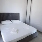Royale With Shared Pool *