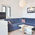 Royale With Shared Pool