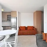 Royale With Shared Pool Διαμέρισμα *