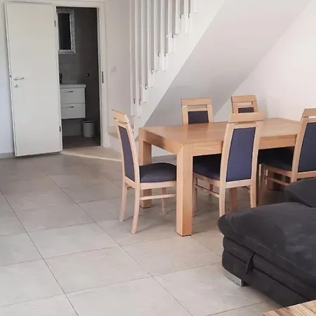 Royale With Shared Pool 흐바르